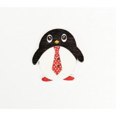 Пуговица с двумя отверстиями декоративная дерево "Пингвин с красным галстуком"